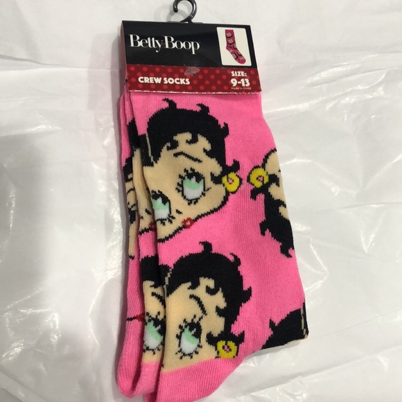 Betty Boop‎ pink betty boop image printed crew socks size 9-13 new - Picture 2 of 9